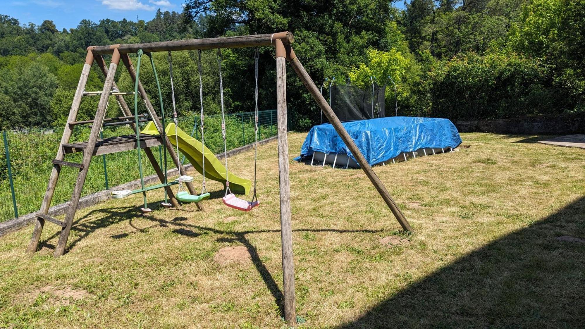 Logement A Brive Proche Centre-Ville Et Campagne - Climatisation, Wifi, Coin Exterieur Et Parking Prives Exteriör bild